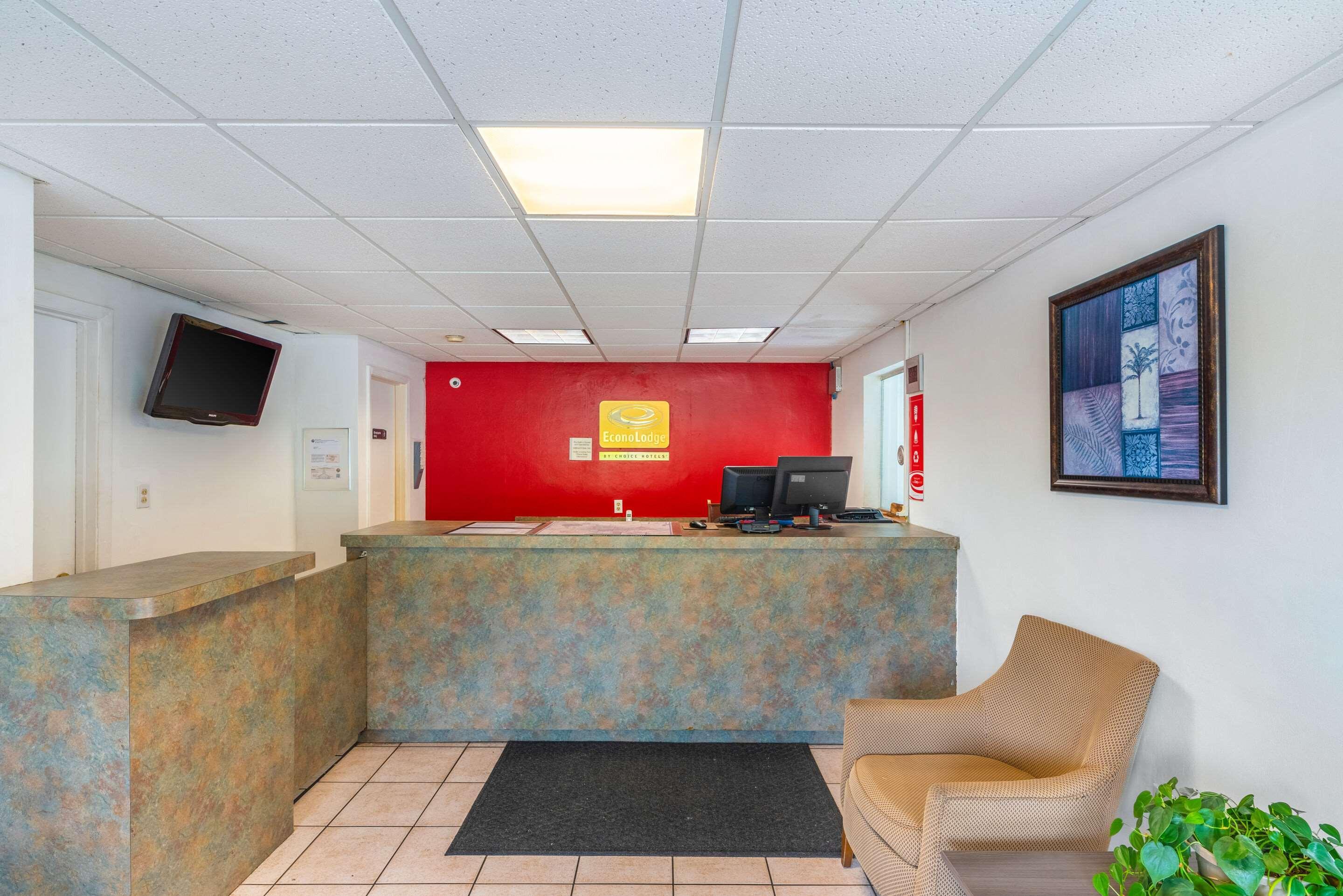Econo Lodge University Ґейнсвілл Екстер'єр фото