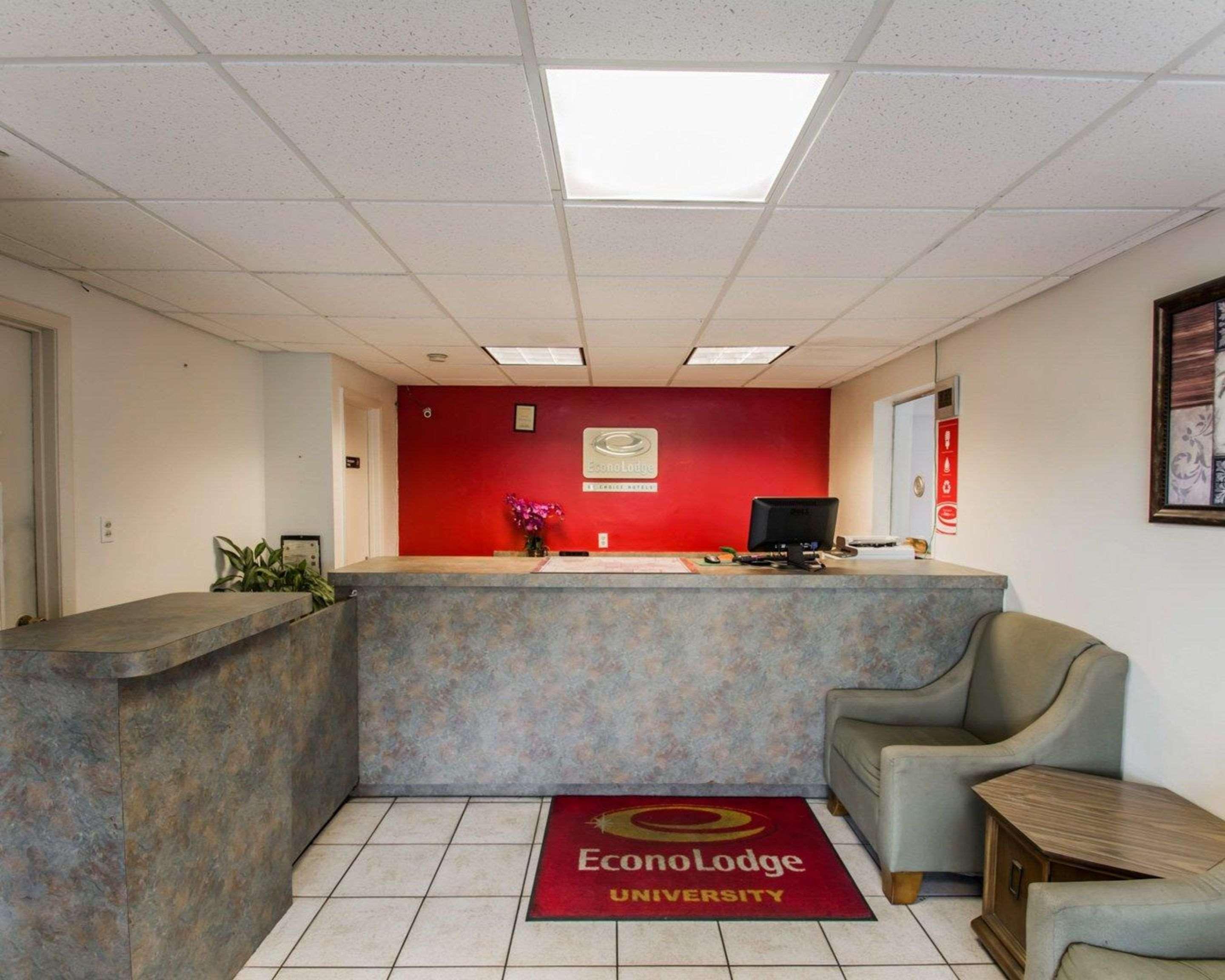 Econo Lodge University Ґейнсвілл Екстер'єр фото